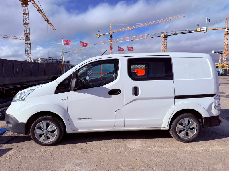 Nissan e-NV200 2014 — фото 3