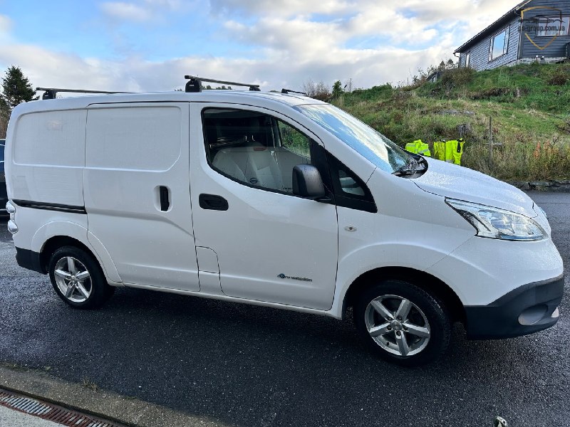 Nissan e-NV200 2014 — фото 4
