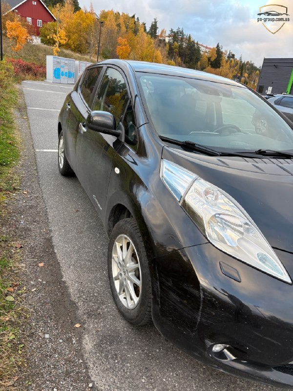Nissan Leaf 2015 — фото 2