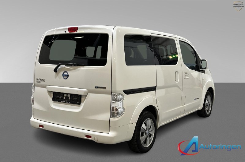 Nissan e-NV200 2015 — фото 4