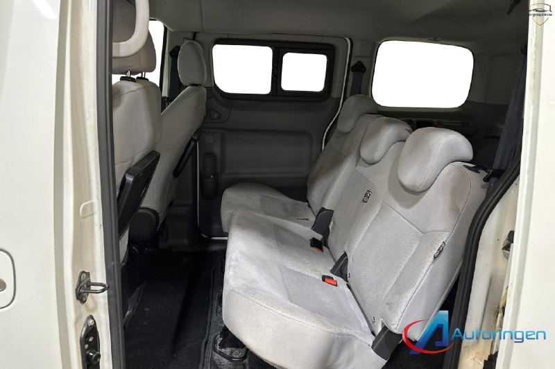 Nissan e-NV200 2015 — фото 6