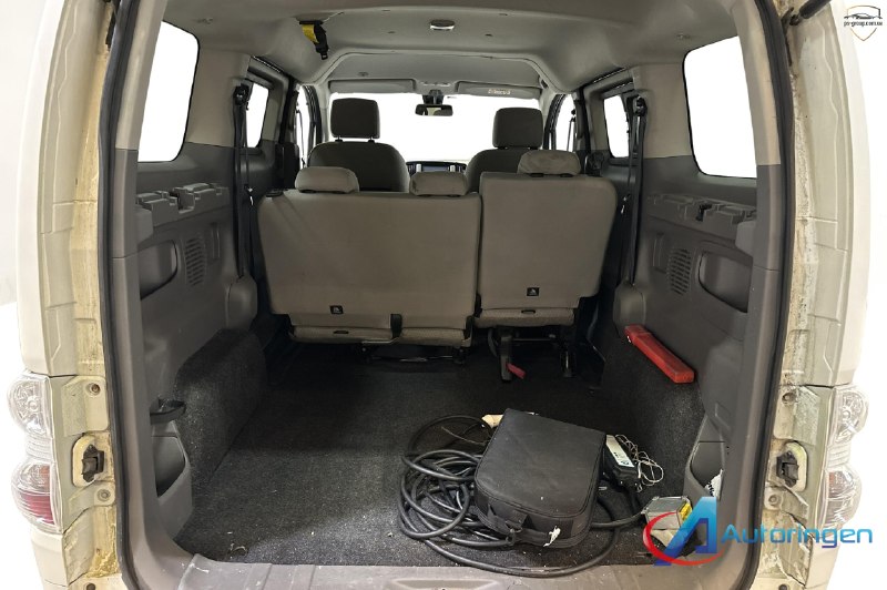 Nissan e-NV200 2015 — фото 10
